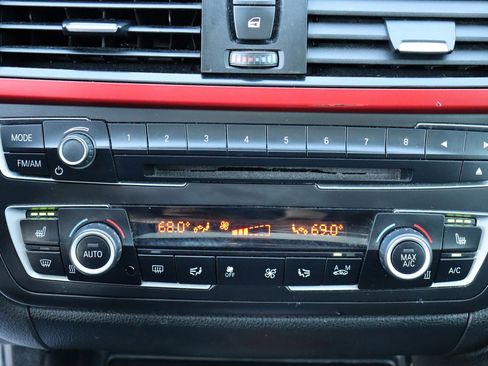 Used 2015 BMW 335i Gran Turismo xDrive image 31