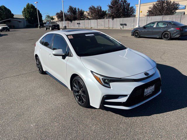Used 2023 Toyota Corolla SE w/ SE Package FWD image 1