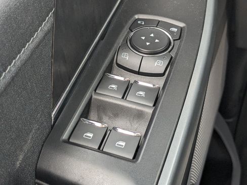 Used 2022 Ford F150 Lariat AWD/4WD image 19