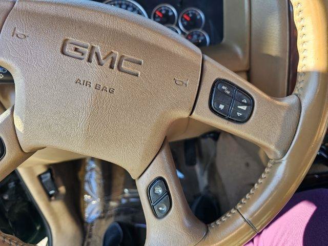 Used 2002 GMC Envoy SLT AWD/4WD image 13