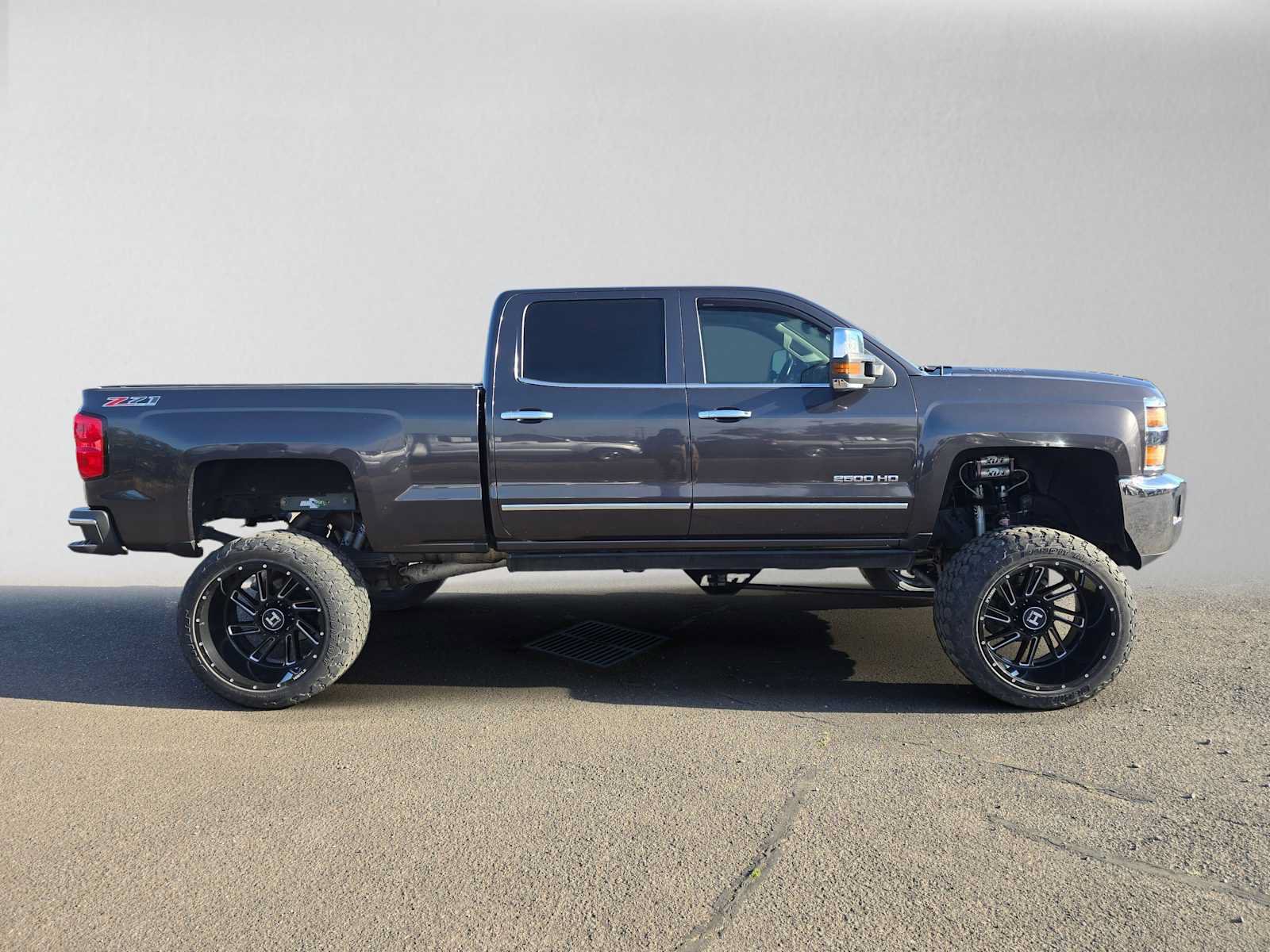 Used 2016 Chevrolet Silverado 2500 LTZ w/ Duramax Plus Package AWD/4WD image 2