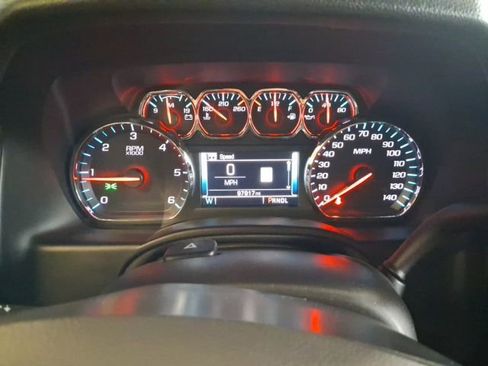 Used 2019 Chevrolet Tahoe LT image 11