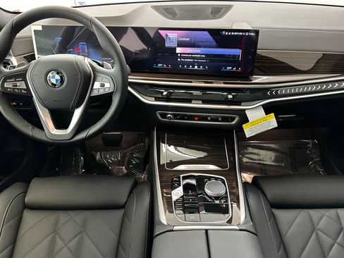 Used 2026 BMW X5 sDrive40i RWD image 25