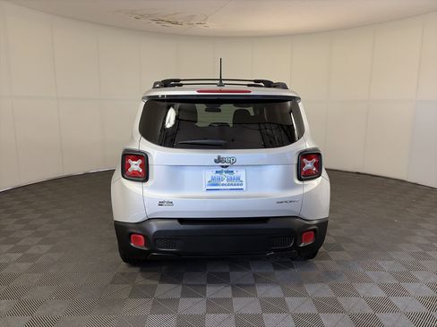 Used 2017 Jeep Renegade Sport w/ Power & Air Group image 6