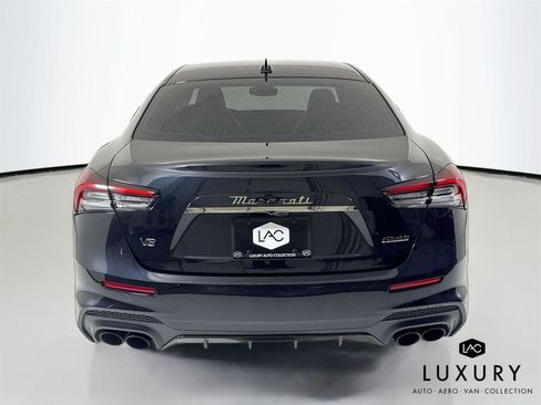 Used 2022 Maserati Ghibli Trofeo image 7