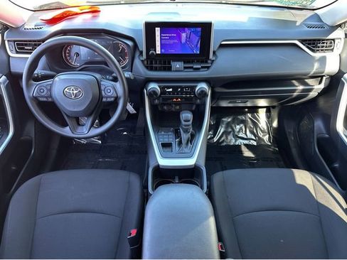Used 2024 Toyota RAV4 LE image 18