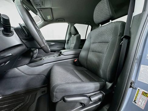 Used 2025 Honda Ridgeline Sport image 26