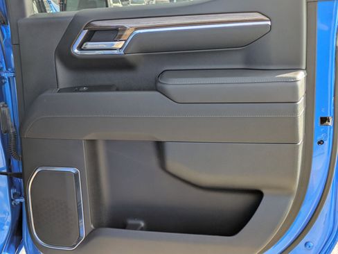 Certified 2025 Chevrolet Silverado 1500 LT image 26