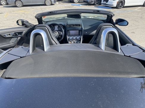 Used 2014 Jaguar F-TYPE S image 18