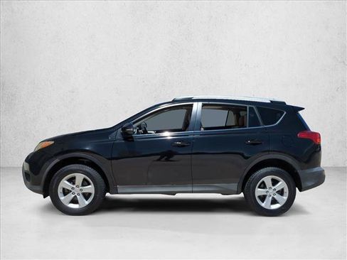 Used 2014 Toyota RAV4 XLE FWD image 9