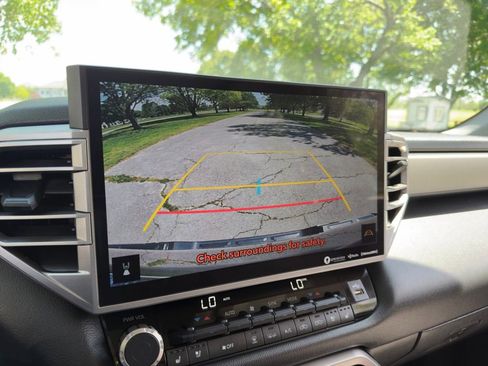 Used 2022 Toyota Tundra Limited RWD image 14