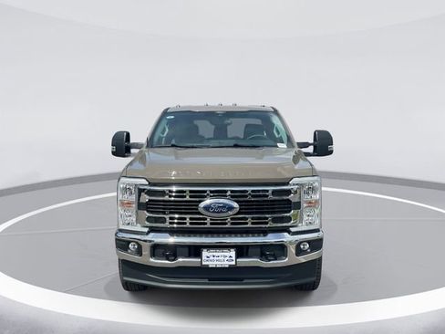 New 2026 Ford F350 4x4 Crew Cab Super Duty image 2