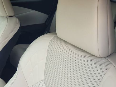 Used 2023 Lexus RX 350 Premium w/ Cold Area Package FWD image 15