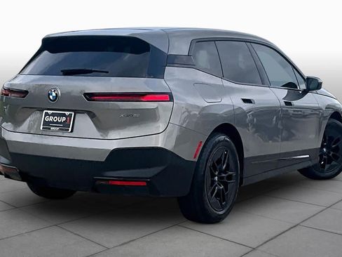 Used 2024 BMW iX xDrive50 w/ Convenience Package AWD/4WD image 12