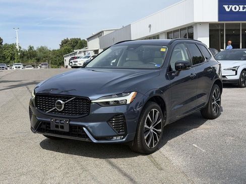 Used 2023 Volvo XC60 B5 Plus w/ Climate Package AWD/4WD image 23