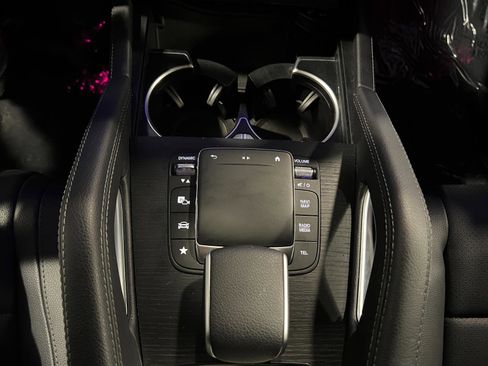 Used 2022 Mercedes-Benz GLE 350 4MATIC w/ AMG Line Exterior image 20