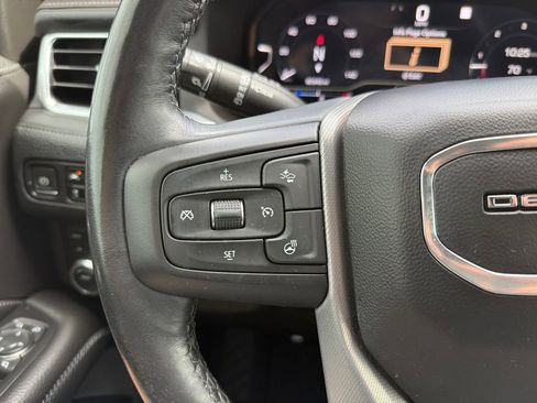 Used 2022 GMC Yukon Denali AWD/4WD image 22