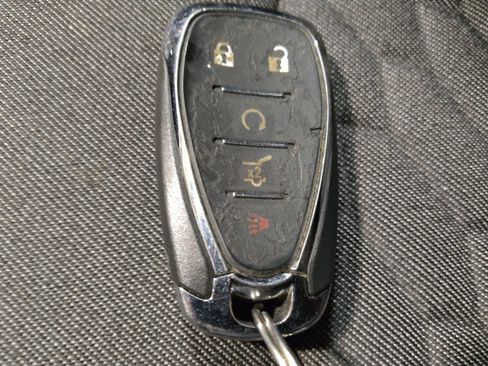 Used 2020 Chevrolet Equinox LT FWD image 32