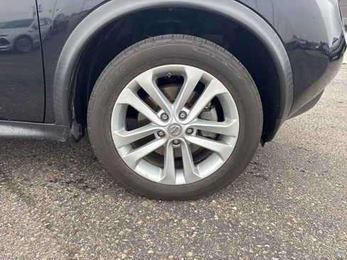 Used 2013 Nissan Juke SV image 4