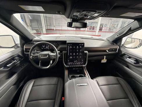 New 2026 GMC Yukon XL Denali w/ Sun & Power Step Package image 23