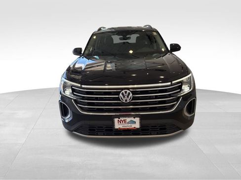 New 2026 Volkswagen Atlas SE image 8