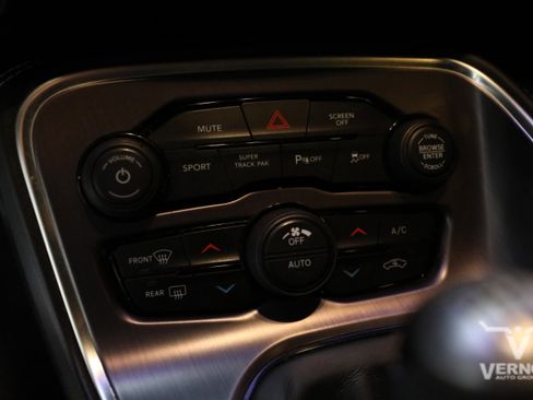 Used 2018 Dodge Challenger R/T Scat Pack image 40