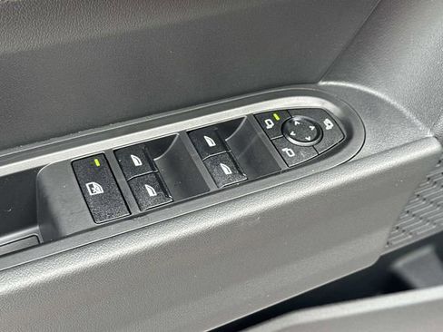 New 2026 MINI Cooper 4-Door Hardtop image 16