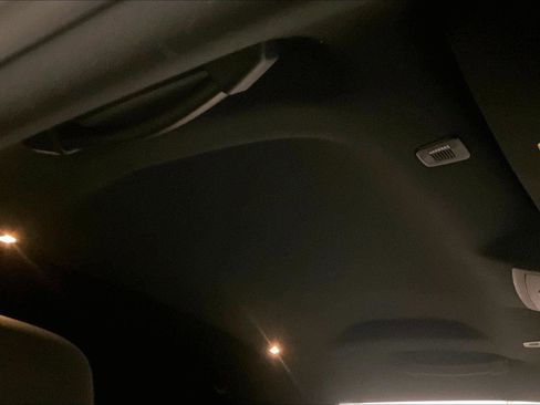 Used 2022 Dodge Challenger R/T Scat Pack w/ Dynamics Package image 21