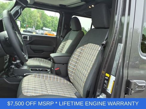 New 2026 Jeep Gladiator Sport AWD/4WD image 12