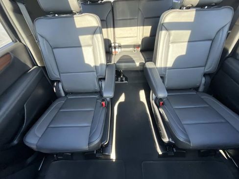 Certified 2025 GMC Yukon XL Denali w/ Sun & Power Step Package image 30