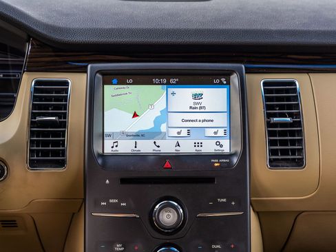 Certified 2018 Ford Flex SEL w/ Equipment Group 202A FWD image 38