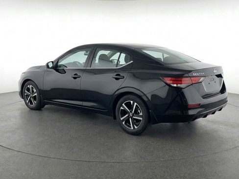 Used 2025 Nissan Sentra SV image 6