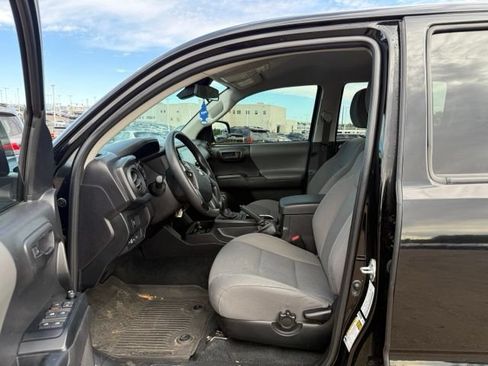 Used 2023 Toyota Tacoma SR AWD/4WD image 14