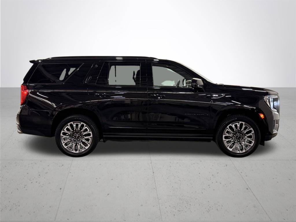 Used 2024 GMC Yukon Denali Ultimate AWD/4WD image 9