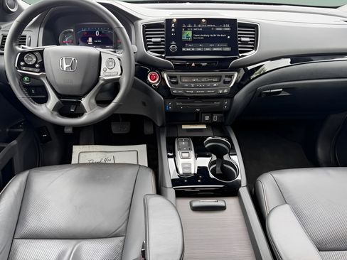 Used 2022 Honda Pilot Black Edition image 10