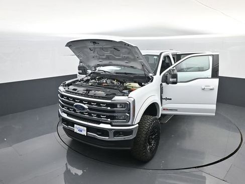 New 2026 Ford F250 Lariat w/ Lariat Ultimate Package image 35