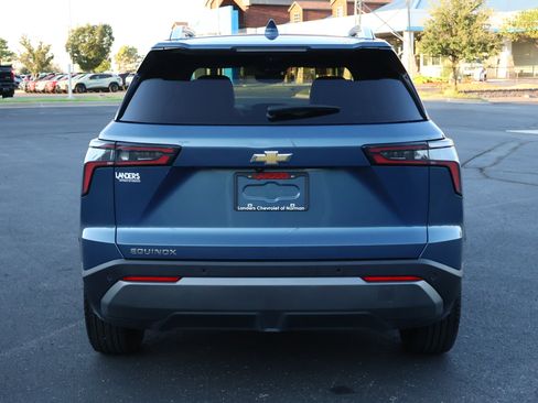 Used 2025 Chevrolet Equinox LT w/ Convenience Package II FWD image 26