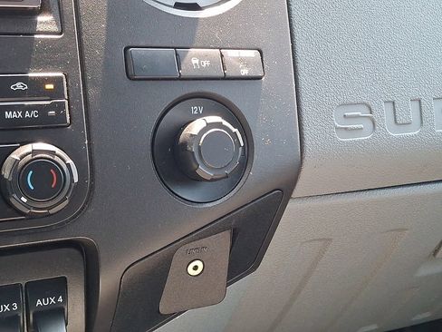 Used 2015 Ford F350 XL w/ Power Equipment Group AWD/4WD image 24