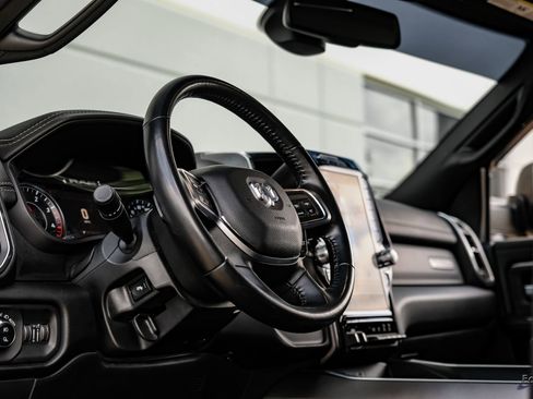 Used 2022 RAM 3500 Laramie w/ Night Edition image 46