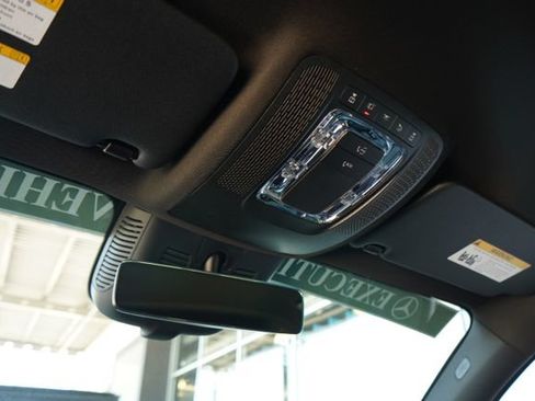 Used 2026 Mercedes-Benz GLB 250 image 21