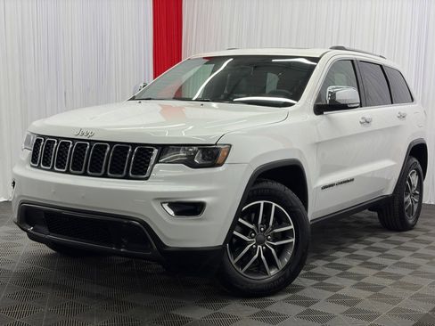 Used 2020 Jeep Grand Cherokee Limited AWD/4WD image 4