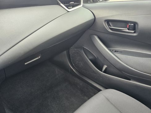 Used 2024 Toyota Corolla LE image 23