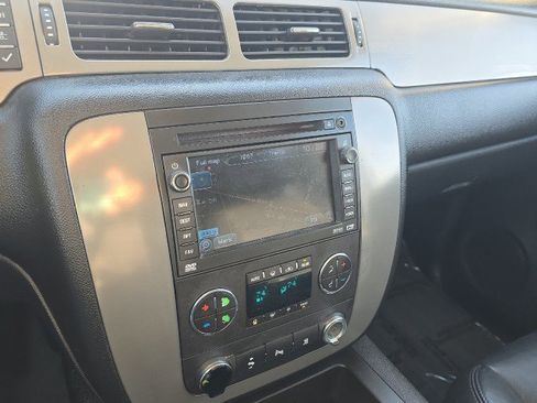 Used 2009 Chevrolet Tahoe LT image 32