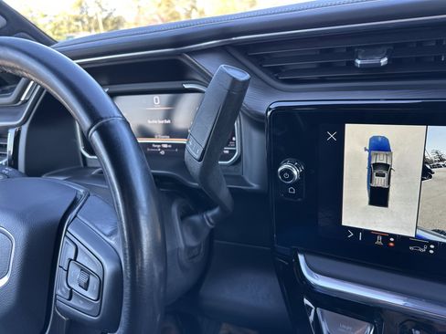 Certified 2024 GMC Sierra 2500 Denali Ultimate image 32