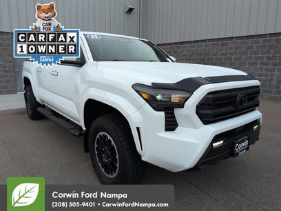 Used 2025 Toyota Tacoma SR5