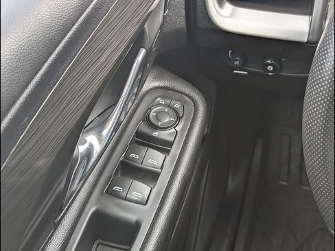 Used 2024 GMC Terrain SLE w/ Driver Convenience Package AWD/4WD image 27