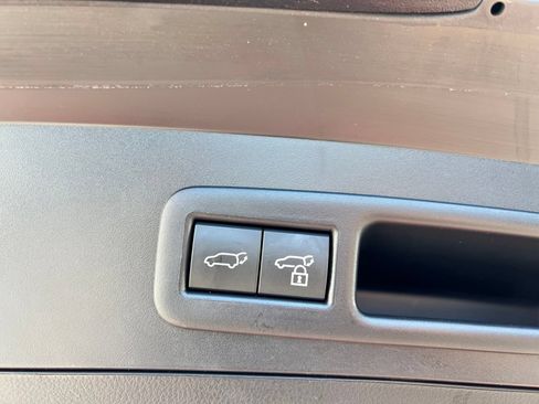 Used 2025 Lexus UX 300h FWD w/ Cold Area Package image 21