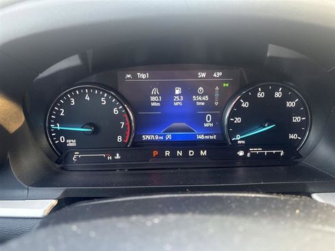 Used 2020 Ford Explorer XLT w/ Comfort Package image 10