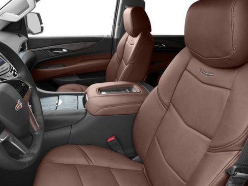 Used 2017 Cadillac Escalade ESV Premium Luxury image 92