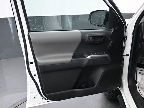 Used 2023 Toyota Tacoma SR5 w/ Technology Package image 12